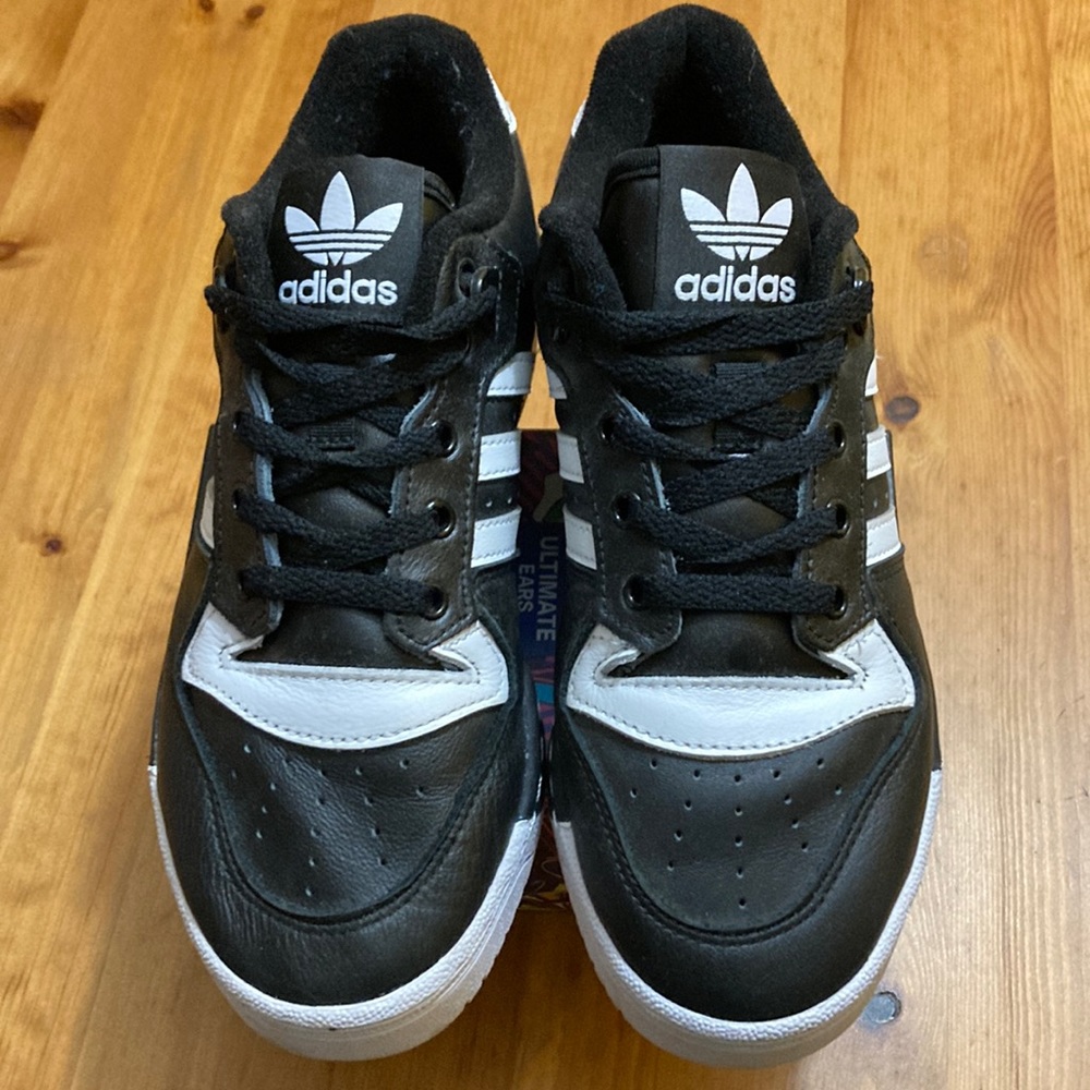 Adidas Original Rivarly Low